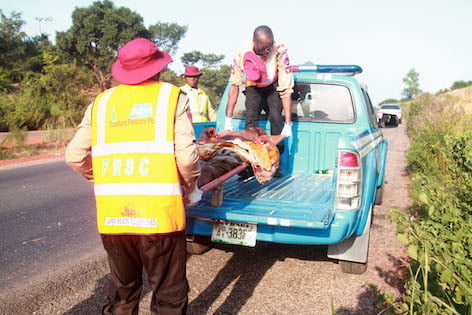 Two die, three injured in Lagos-Ibadan Expressway crash