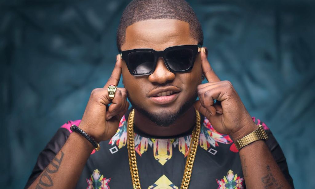 Skales Criticizes Government as Nigerians Turn to Activists Like VeryDarkMan for Justice