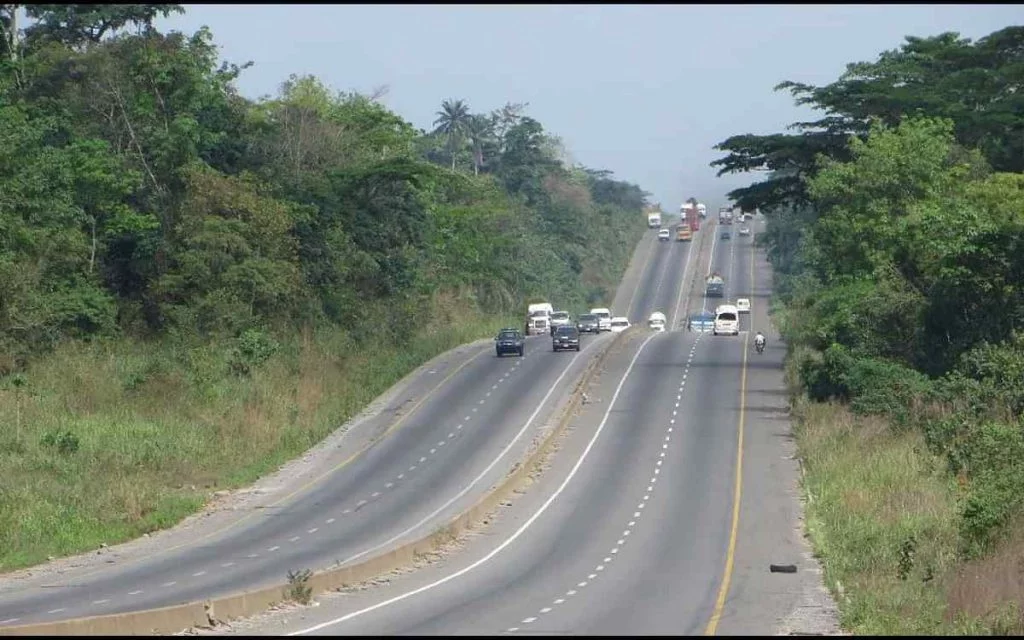 Auto crash claims bike man, injures 2 others on Lagos-Badagry expressway