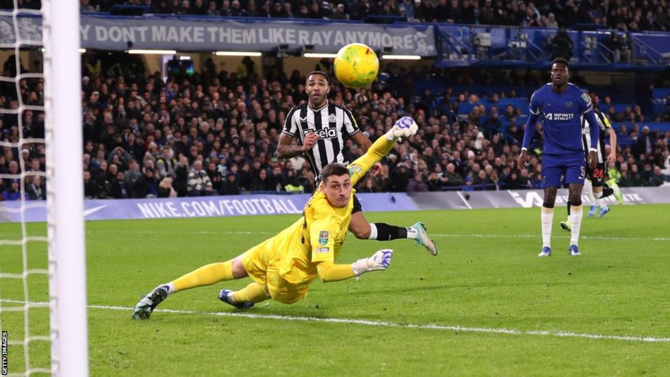 Kieran Trippier penalty miss helps Chelsea beat Newcastle to reach Carabao Cup semi-finals