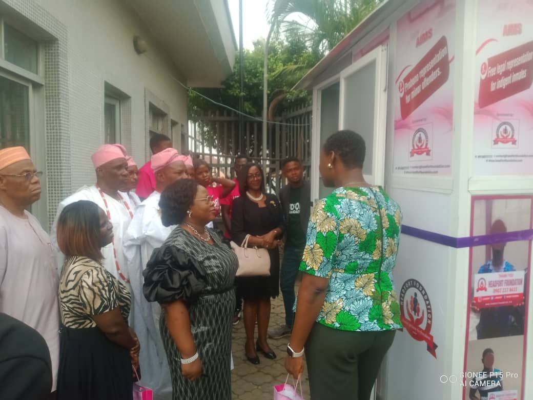 Headfort Foundation unveils 4th Mobile office of ‘Lawyers Without Borders in Ikorodu