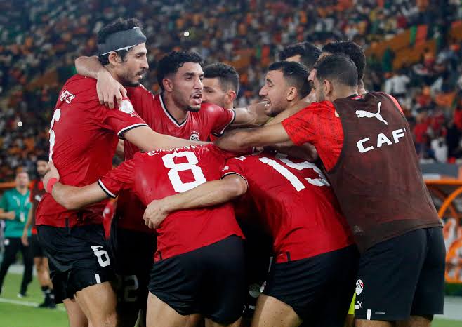 Egypt fight back twice against Ghana, despite Salah injury