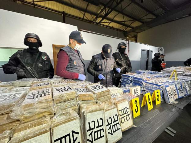 Morocco seizes 1.4 tonnes of cocaine concealed as bananas