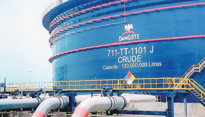 Marketers Begin Direct Loading of Petrol from Dangote Refinery, Price Drops to N970