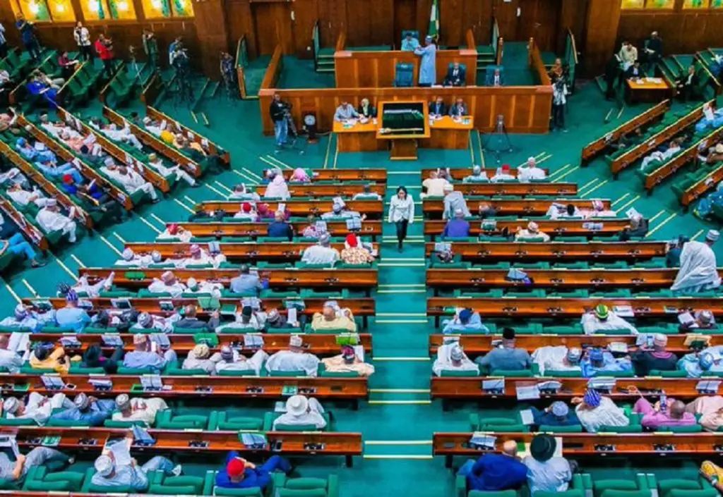 Lawmakers Donate Over N704.9m from Salaries to Support Indigent Nigerians